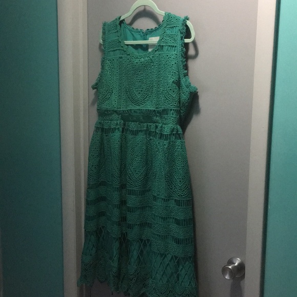 Modcloth Dresses & Skirts - Green crochet dress.